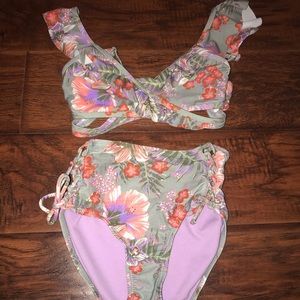 Floral bikini set